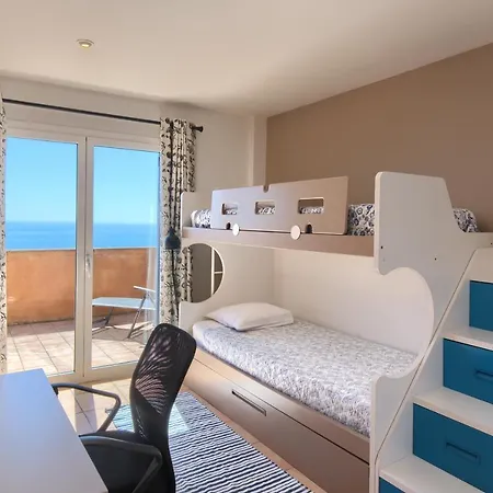 Casa Marbello - *
